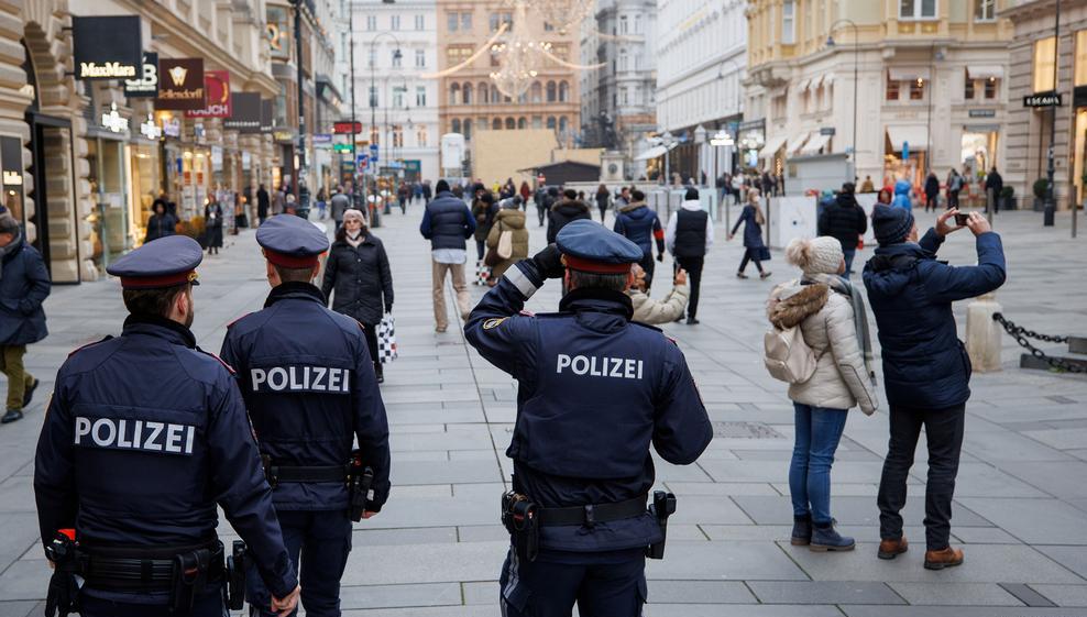 Austria ben te detyrueshem me ligj vaksinimin